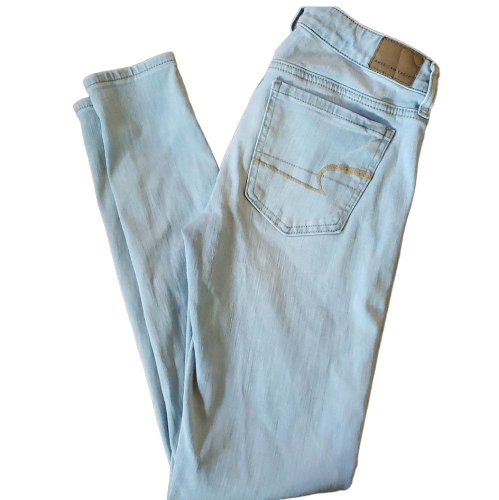 American Eagles Jeans Jeggings. Light Blue. Size 4.